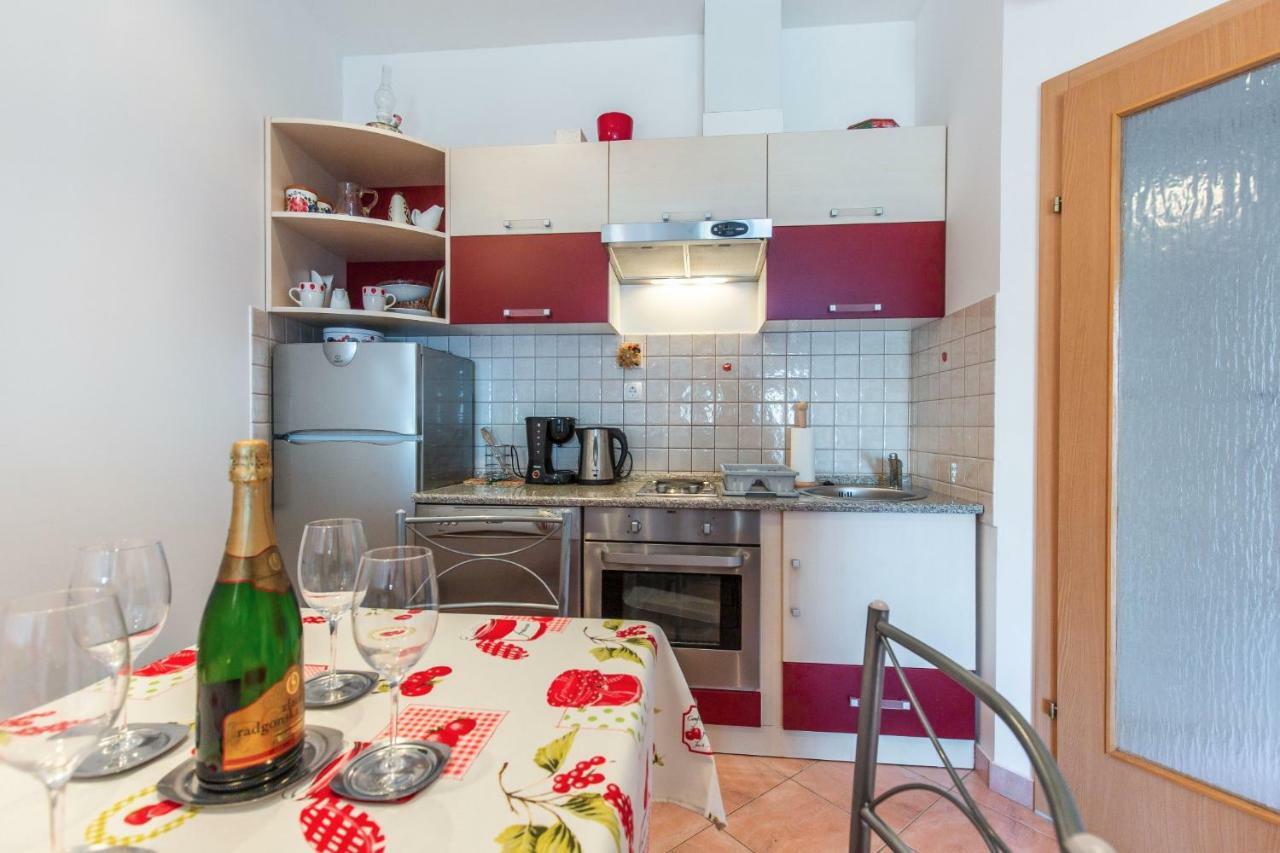 Apartment Jasna With Breathtaking Sea View, Terrace And Free Parking Hreljin Zewnętrze zdjęcie