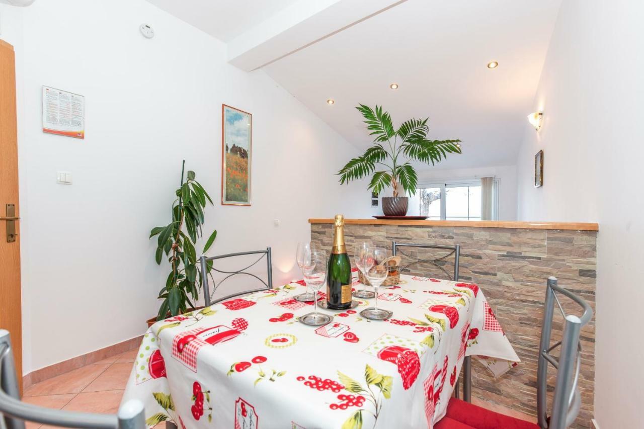 Apartment Jasna With Breathtaking Sea View, Terrace And Free Parking Hreljin Zewnętrze zdjęcie
